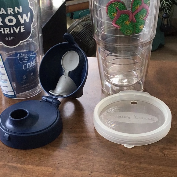 Tervis Tumblers- Lot of 2 - Picture 2 of 5